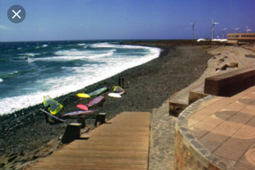 Bed And Breakfast By The Sea Pozo Izquierdo エクステリア 写真